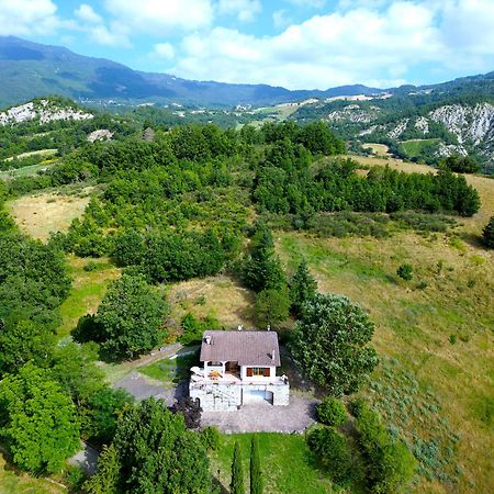 Casa Del Bosco - Vista Mozzafiato & Parco 4 Ettari Villa Bobbio Eksteriør bilde